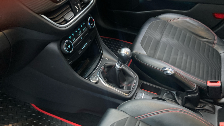 Ford Puma 1.0 EcoBoost Hybrid mHEV ST-Line X First Ed 5dr Petrol Hatchback